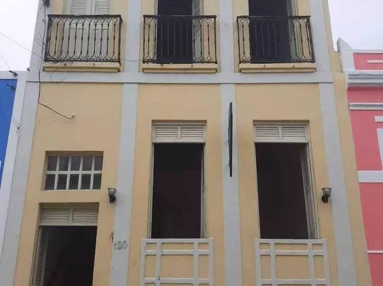 ペンション Hostel Pousada Sobrado Do Conde
