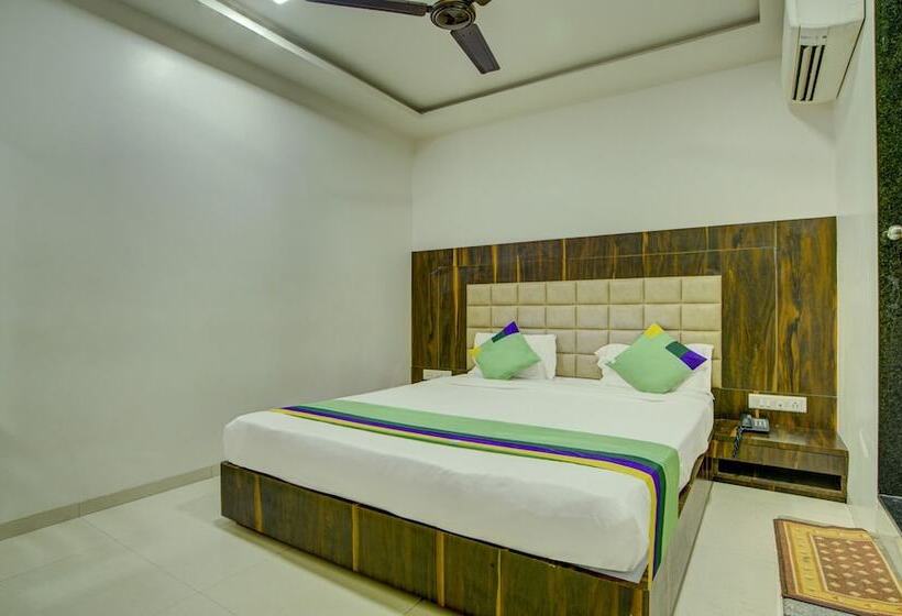 פנסיון Fabhotel Elvis Inn Nr Mumbai International Airport