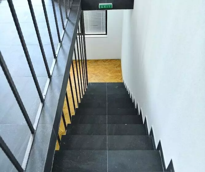 Hostel & Apartments Academy
