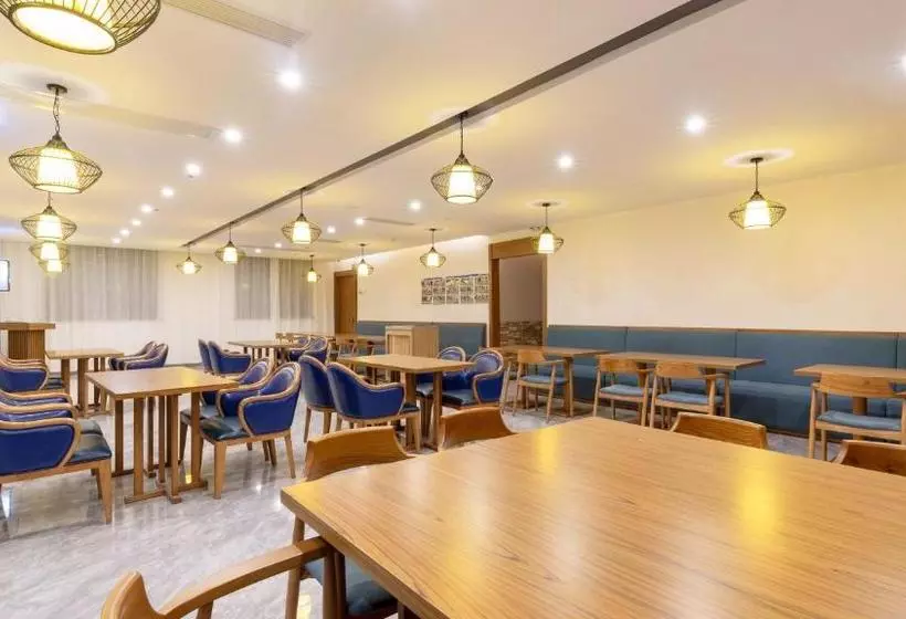 Hotelli Urba  · Shahe North Station Liuzhou