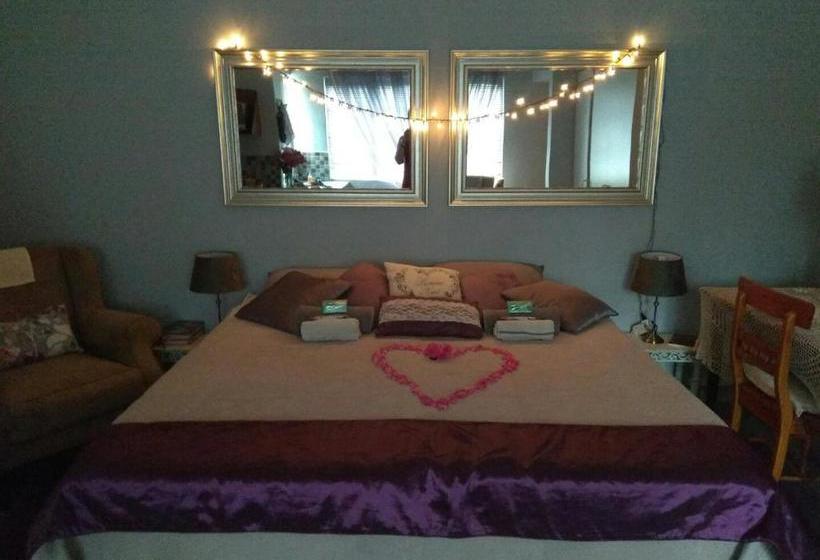 تختخواب و صبحانه Aan Die Voet Van Die Magalies