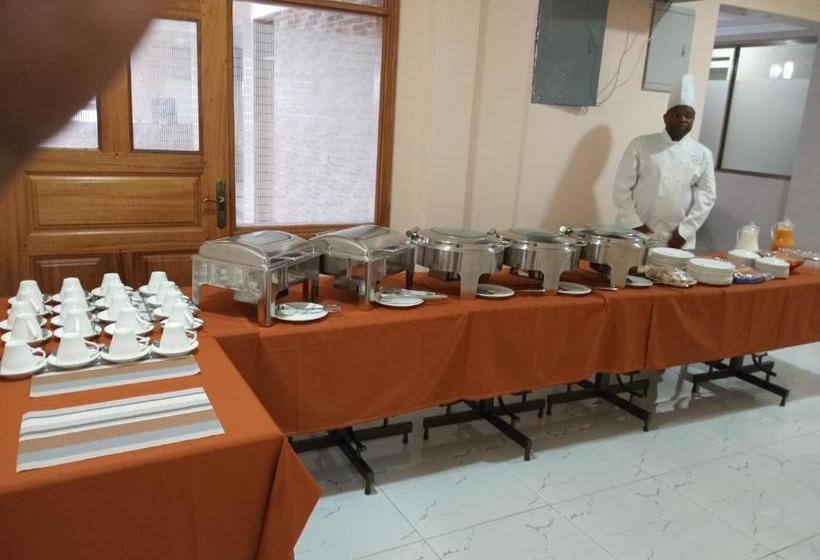 Buraha Zenoni Hotel And Resort