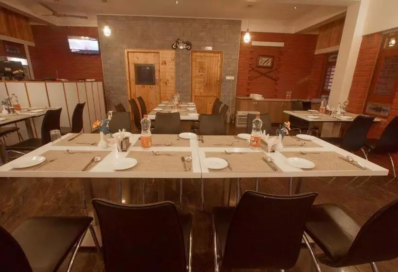 Hotel G S Resort