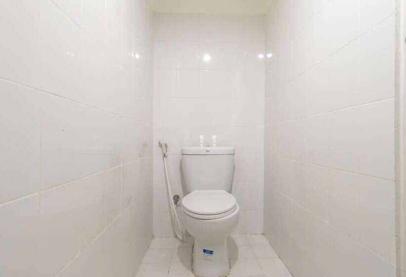 فندق Oyo Flagship 1481 Apartemen Sentraland Medan