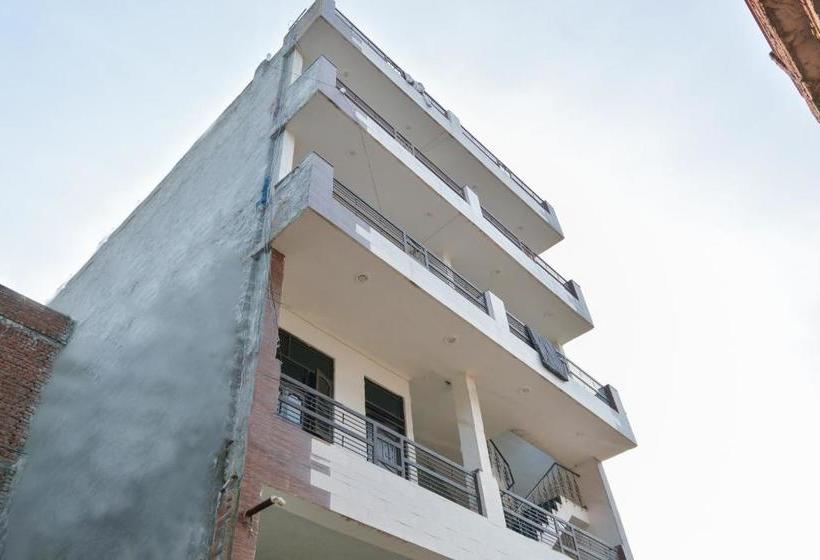 酒店 Spot On 66570 Dhiman Residency