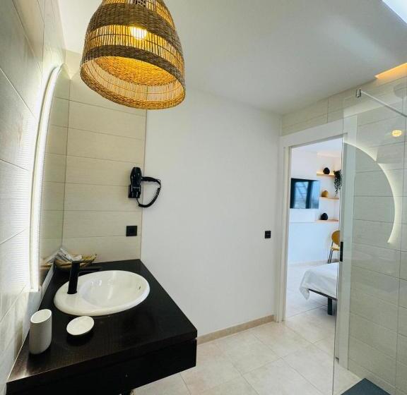 هاستل Lantia Rooftop House