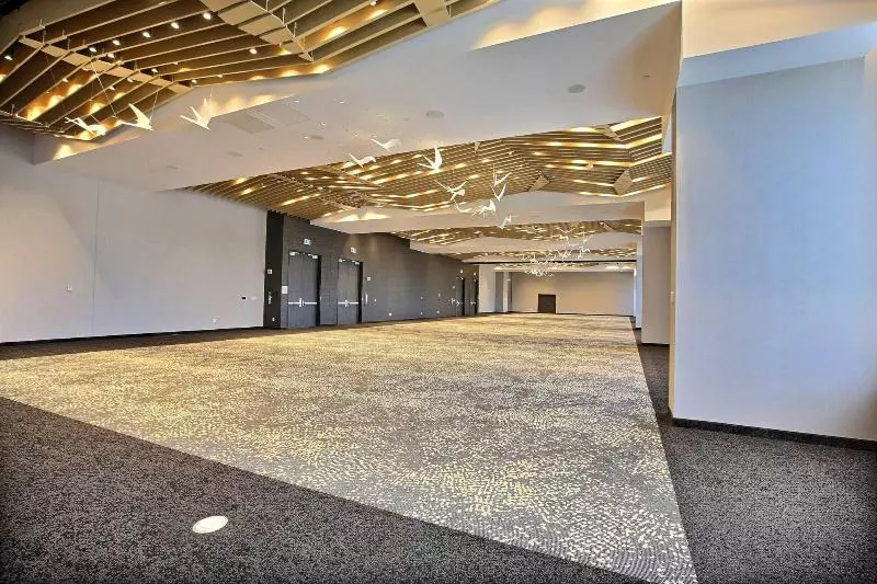 ホテル Courtyard By Marriott Montreal Brossard