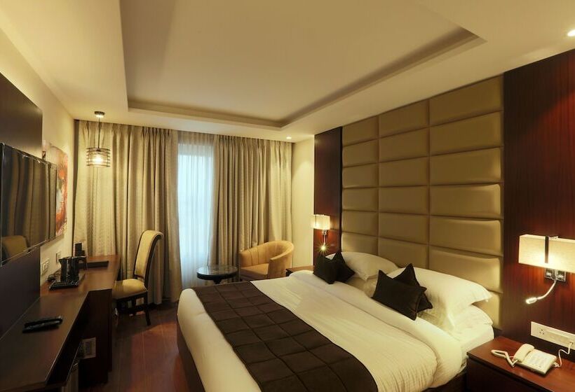 Hotel Fairyland Clarks Inn Bhopal