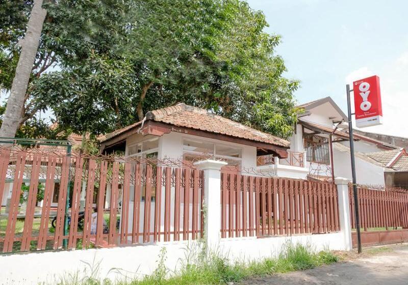 فندق Oyo 1376 Kina Family Residence