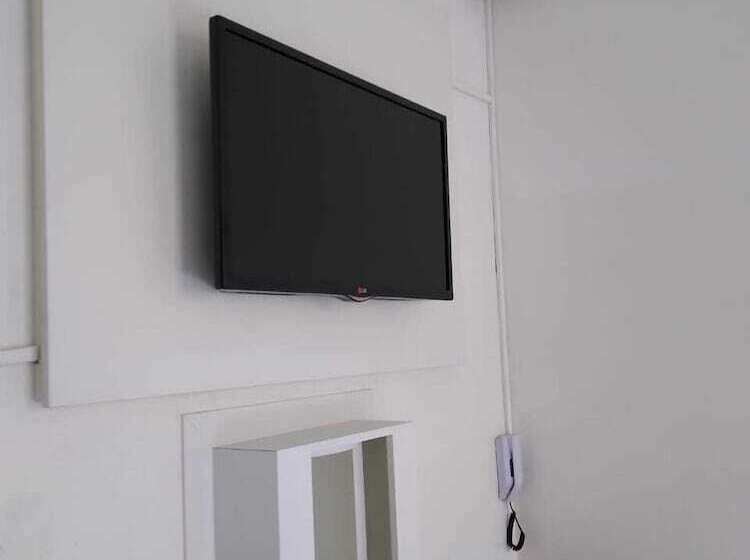 בית מלון כפרי Pensão Bh