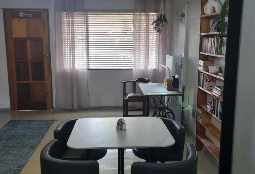 펜션 The Retreat Guesthouse