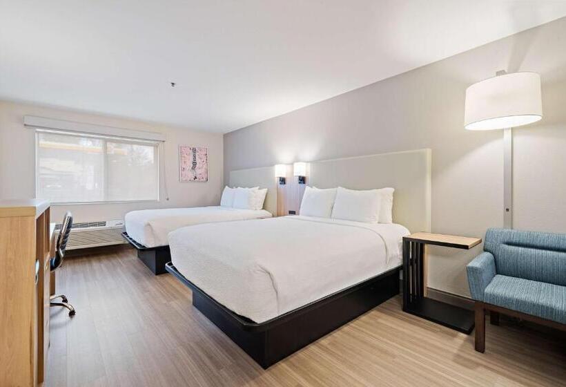 Best Western Lake Oswego Hotel & Suites