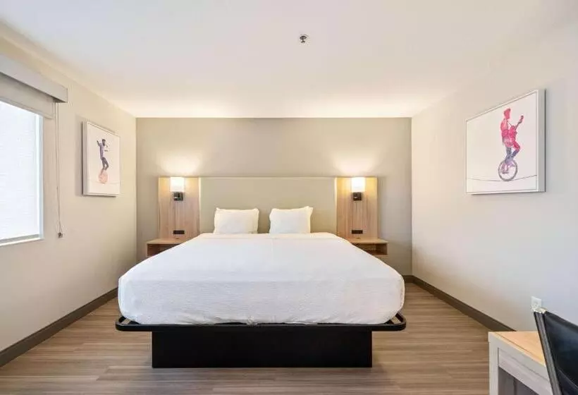 Best Western Lake Oswego Hotel & Suites