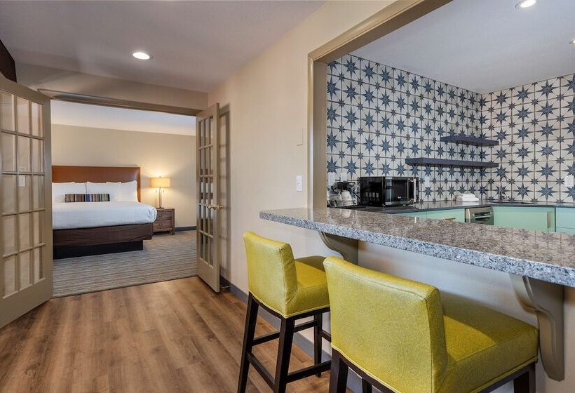 هتل Best Western Downtown Casper