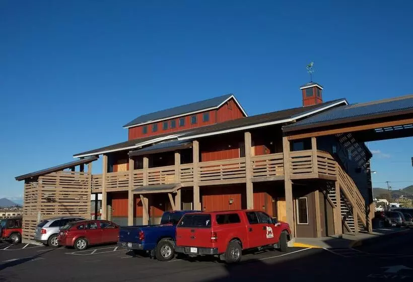 호텔 Cousin S Country Inn