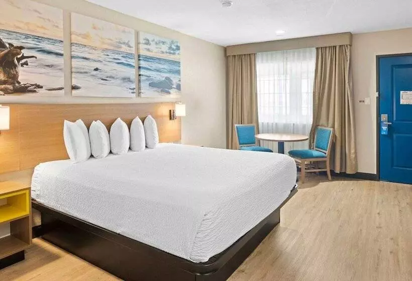 בית מלון כפרי Days Inn By Wyndham San Diegoeast/el Cajon