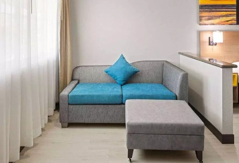 בית מלון כפרי Days Inn By Wyndham San Diegoeast/el Cajon