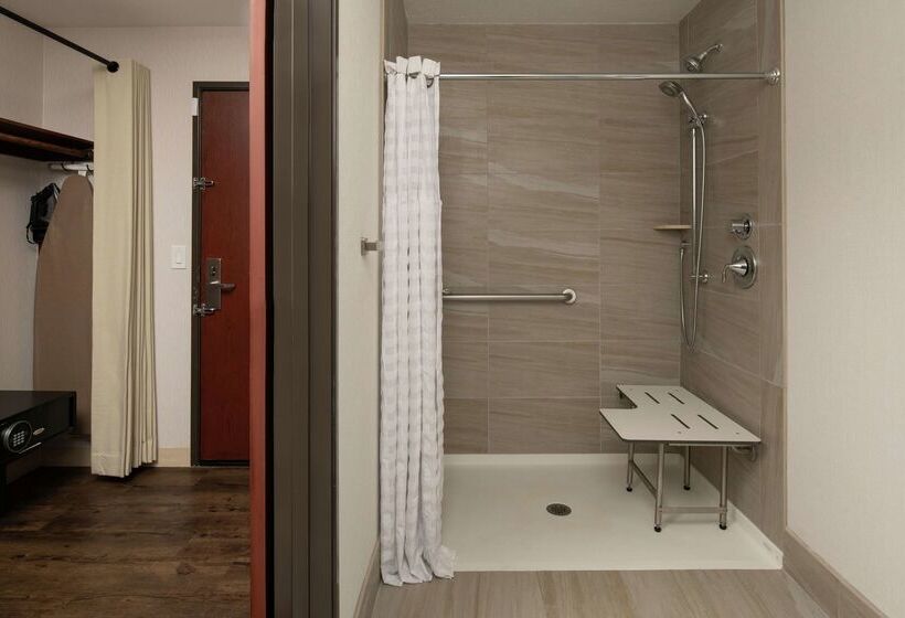 Otel Doubletree By Hilton Portland Tigard