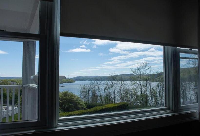 Hotel Inn On The Hudson