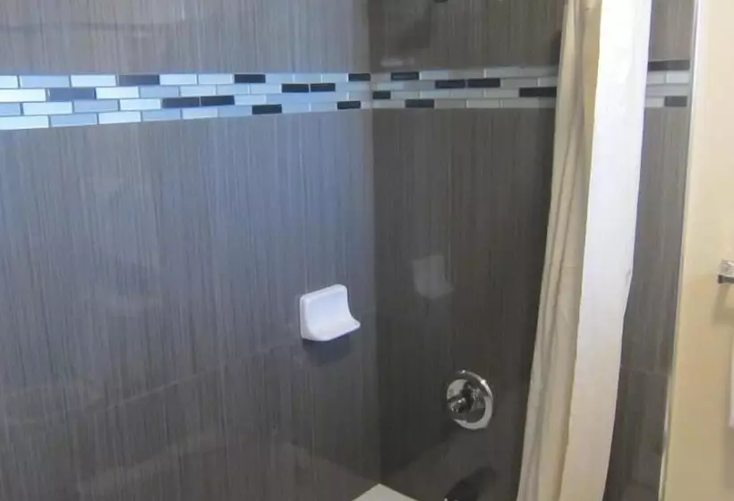 Отель Pacific Best Inn