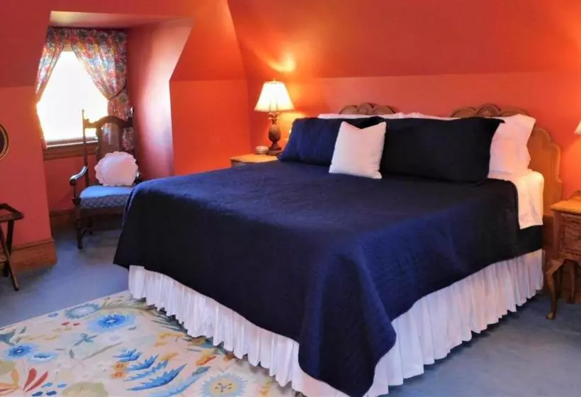 هتل Page House Inn
