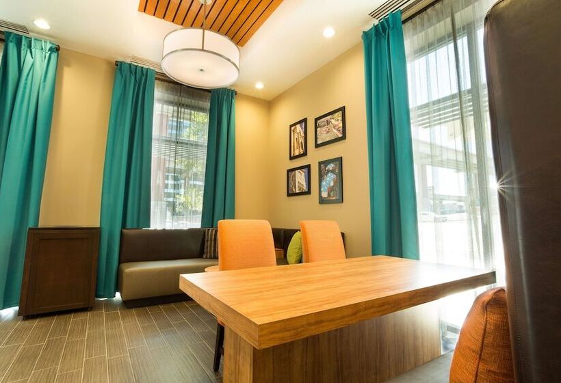 هتل Pear Tree Inn San Antonio Airport