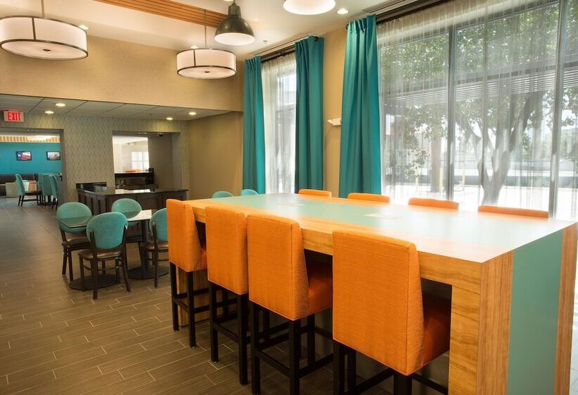 هتل Pear Tree Inn San Antonio Airport