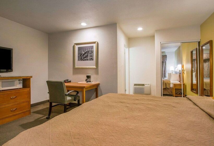 فندق Quality Inn