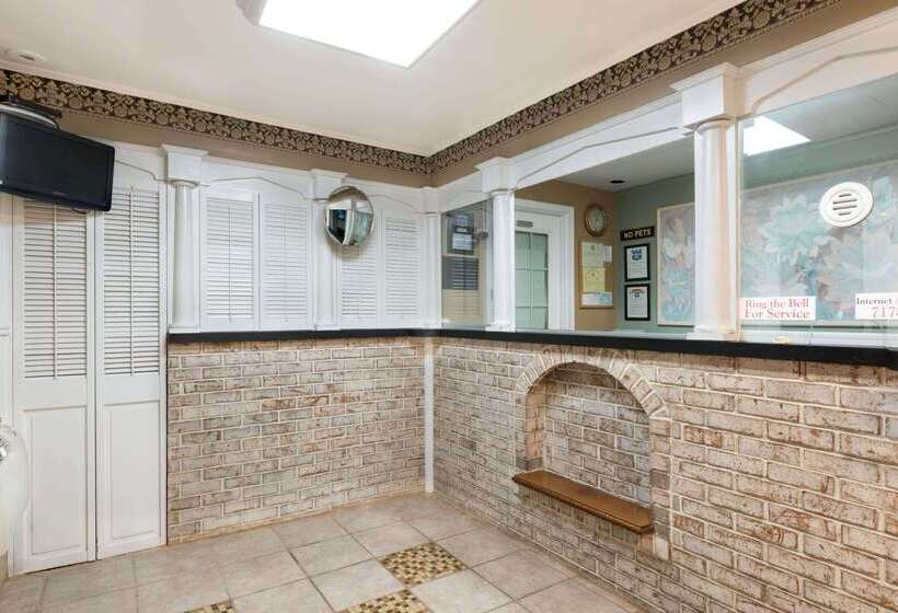 Мотель Knights Inn Palmyra