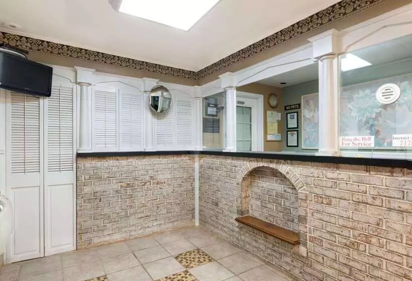 Мотель Knights Inn Palmyra