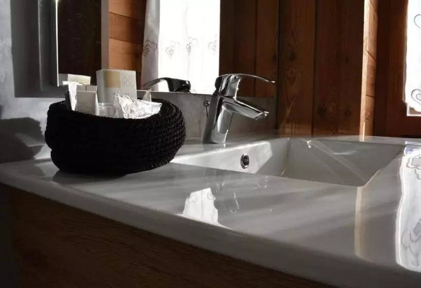 Edelweiss Hotel Champoluc