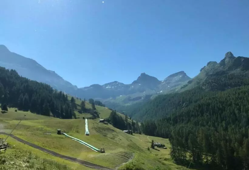 Edelweiss Hotel Champoluc