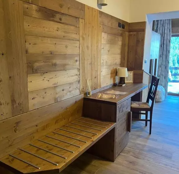 Edelweiss Hotel Champoluc