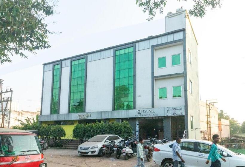 Hotell Spot On Prabir Residency Inn