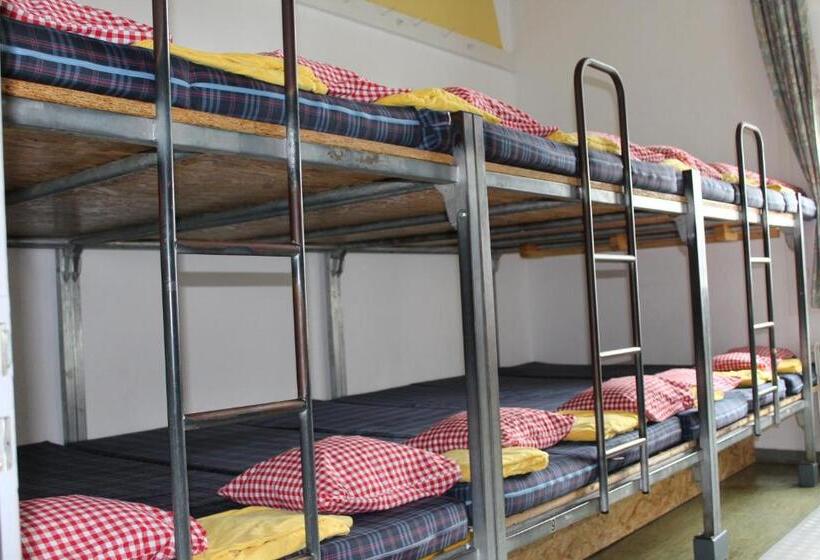 هتل Alte Sektion Und Alpenblick