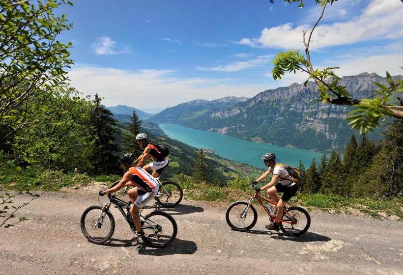 هتل Alte Sektion Und Alpenblick