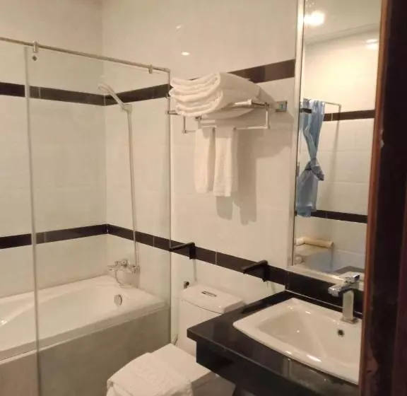 Hotel Kampong Thom Royal