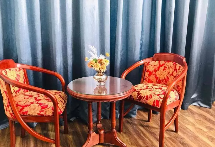 Hotel Kampong Thom Royal