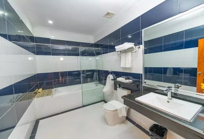 Hotel Kampong Thom Royal