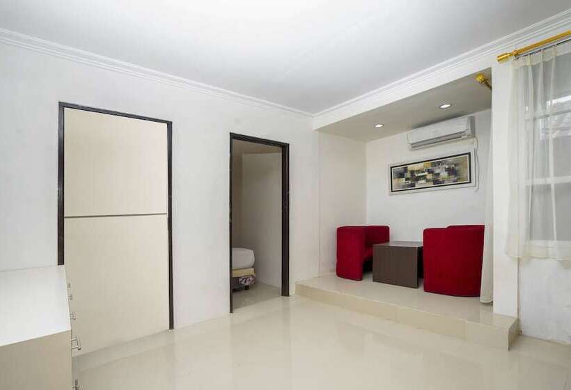 Hotel Oyo 1411 Djakarta  Syariah