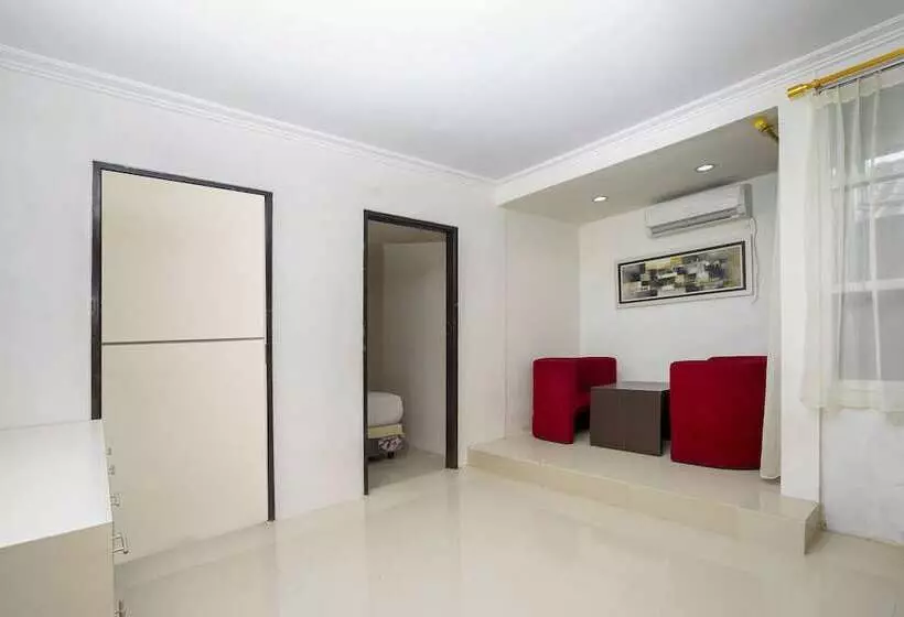 هتل Oyo 1411 Djakarta  Syariah