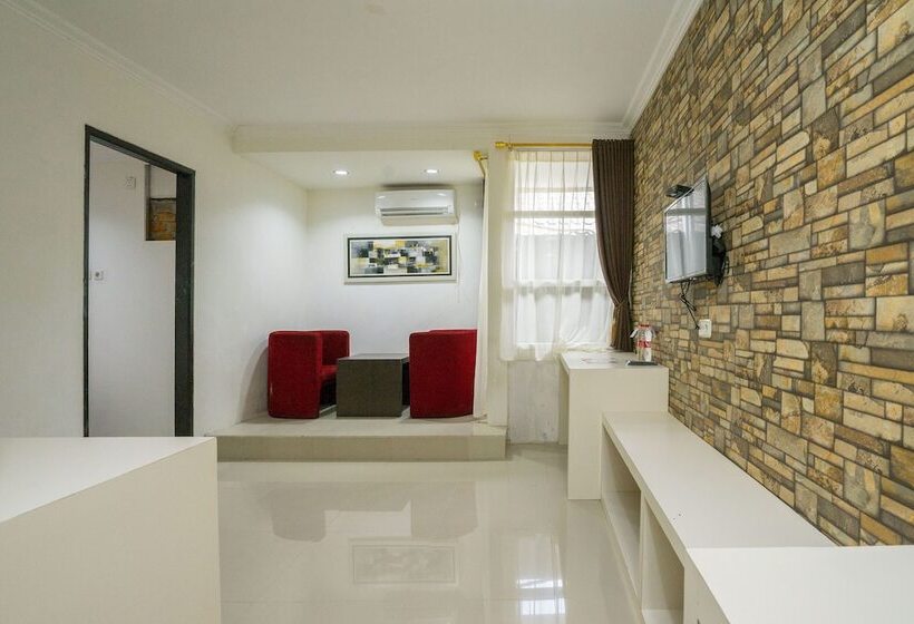 Hotel Oyo 1411 Djakarta  Syariah