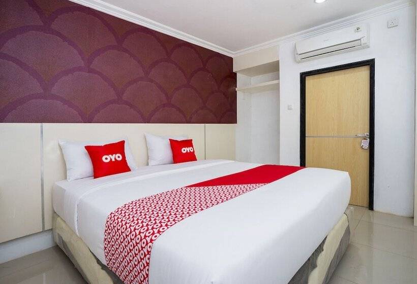 Hotel Oyo 1411 Djakarta  Syariah