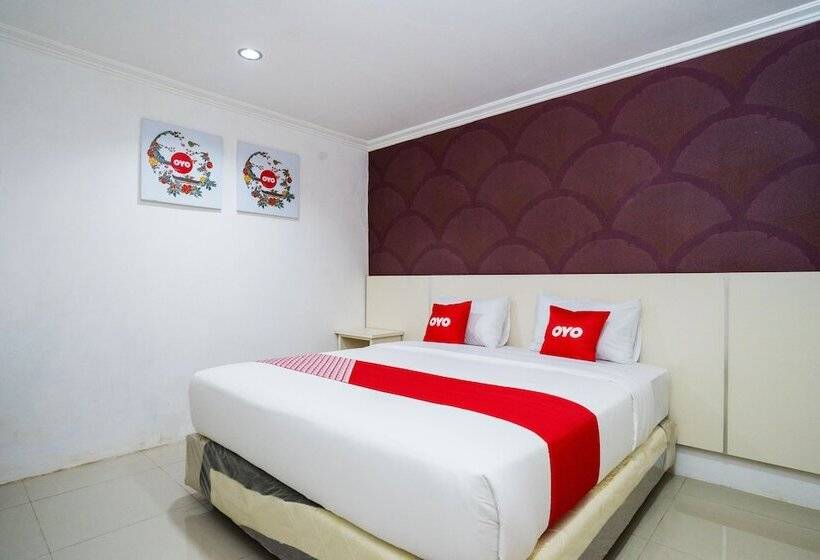 Hotel Oyo 1411 Djakarta  Syariah