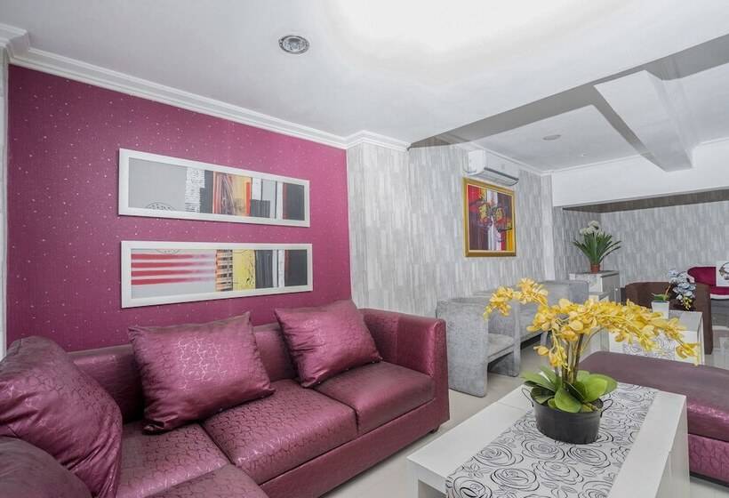 Hotel Oyo 1411 Djakarta  Syariah