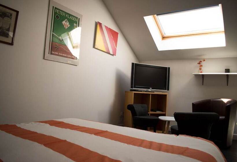 تختخواب و صبحانه Madeleine Et Cie