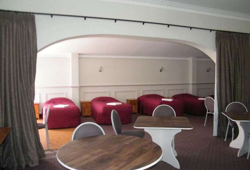 Colonial City Motel And Conference Centre