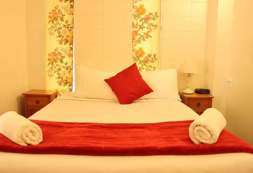 Colonial City Motel And Conference Centre