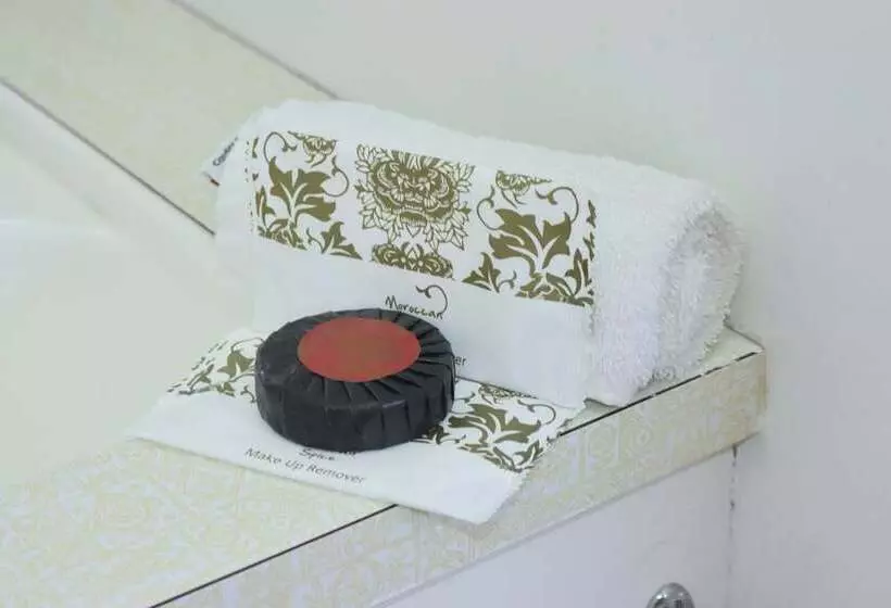 Colonial City Motel And Conference Centre