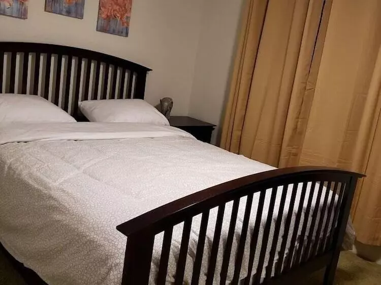 هتل Borrego Springs  Embassy